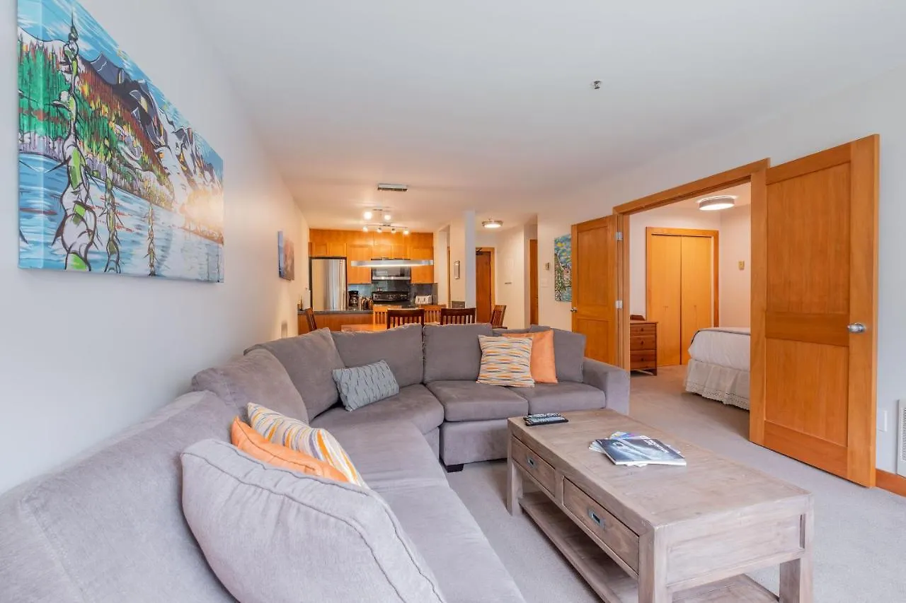 Holiday home Glaciers Lodge By Outpost Whistler